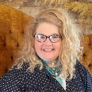 Meet your Posher, Wendy